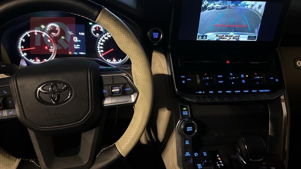 تويوتا لاندكروزر